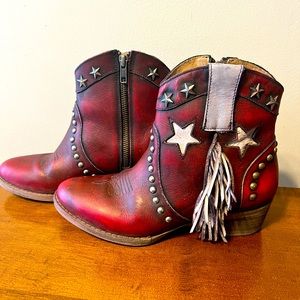 Circle G by Corral cowgirl booties Size 7